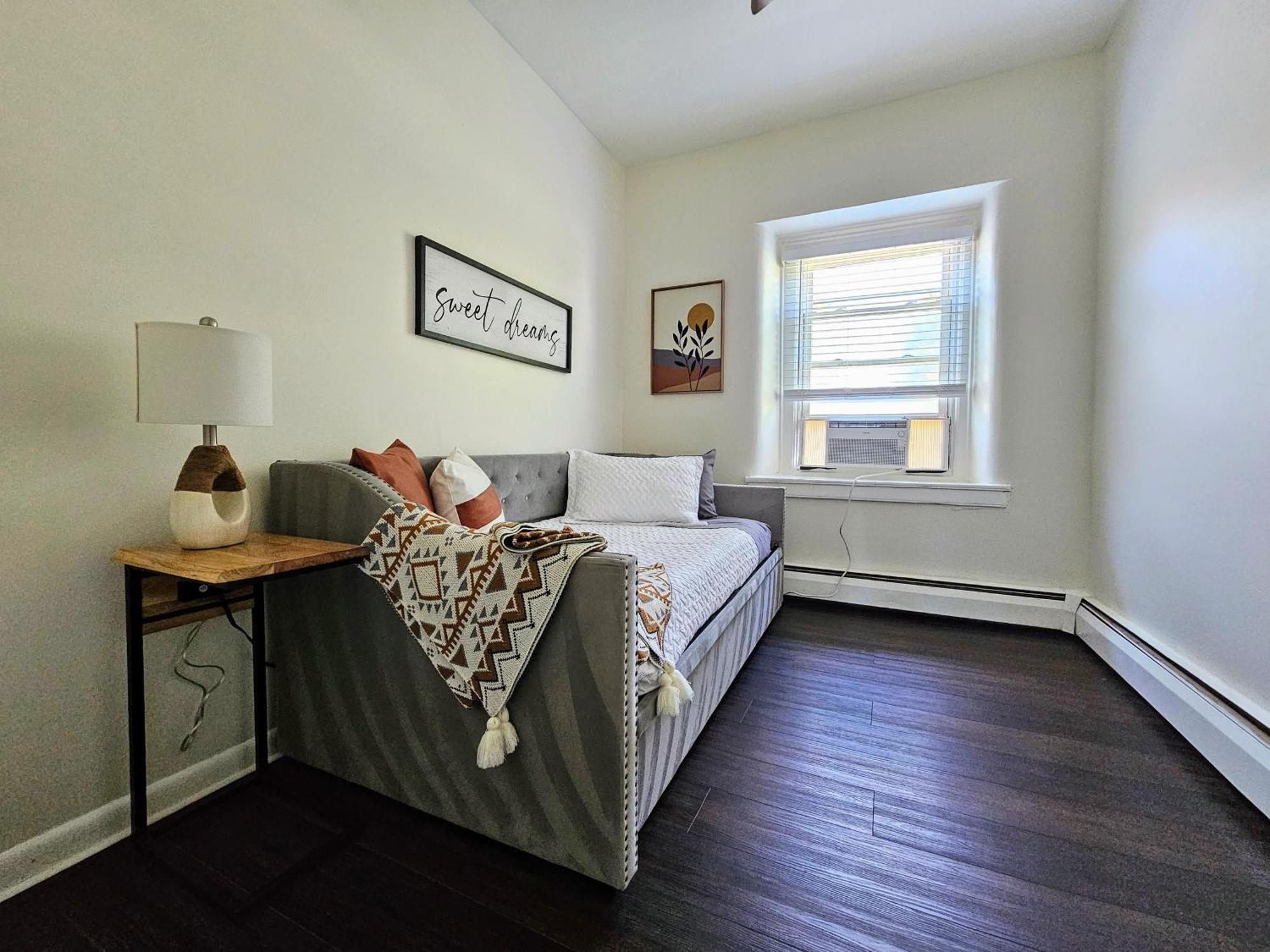 Rustic & Remodeled 3-Bedroom In Downtown Phoenixville Dış mekan fotoğraf